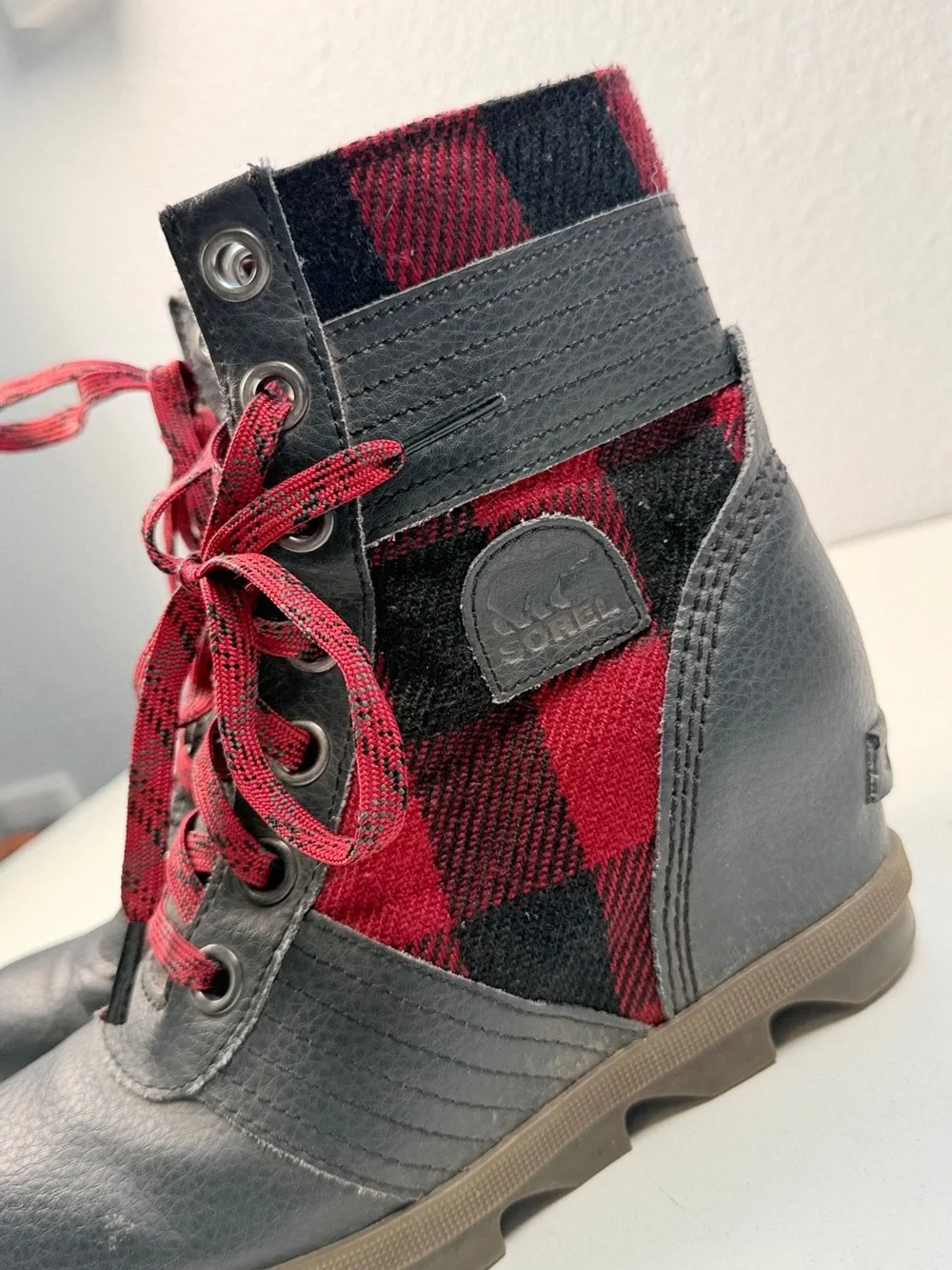Sorel Joan of Arctic Wedge II Buffalo Plaid Waterproof Boots Womens US 3 EU 34